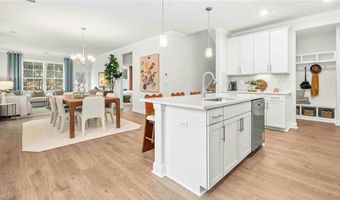 116 Lemongrass Ln, Advance, NC 27009