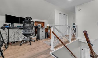 553 Mermaid Ave, Beachwood, NJ 08722