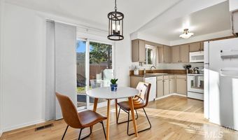 8491 W Holbrook Ct, Boise, ID 83704