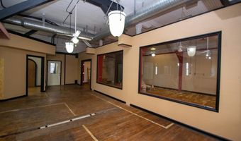300 4th St, Algoma, WI 54201