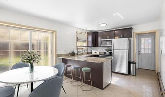 14 Whittlesey Rd, Johnston, RI 02919