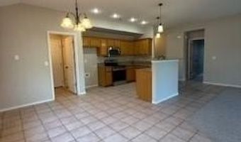 1210 SW Apache Dr, Bentonville, AR 72712