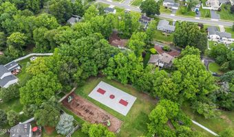 221 Lloyd Rd, Aberdeen, NJ 07747