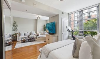 1021 N GARFIELD St 323, Arlington, VA 22201