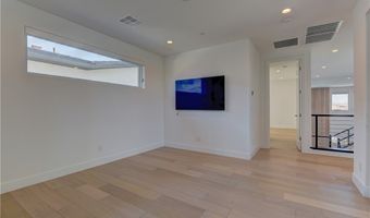 10740 Steel Ridge Ct, Las Vegas, NV 89135