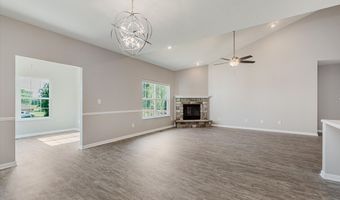 8894 Benjamin Ln, Avon, IN 46123