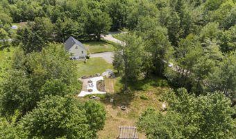 11 Old County Rd, Appleton, ME 04862