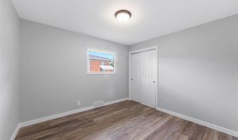 9928 Bonton Dr, Affton, MO 63123