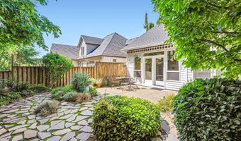 20820 YOSEMITE St, Aurora, OR 97002