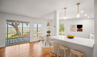 1203 Laudonniere St, Beaufort, SC 29902