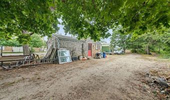 657 Yarmouth Rd, Barnstable, MA 02601