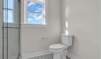 1 Potters Ct, Bayville, NJ 08721