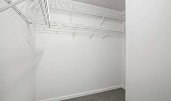 1027 Regency Dr, Acworth, GA 30102