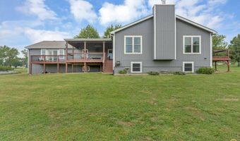 8244 SW Indian Hills Rd, Auburn, KS 66402