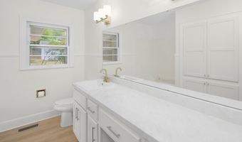 1308 S Madison St, Athens, AL 35611