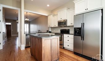 83 Charter Oak Dr, Athens, GA 30607