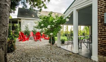 110 E Brashear Ave, Bardstown, KY 40004