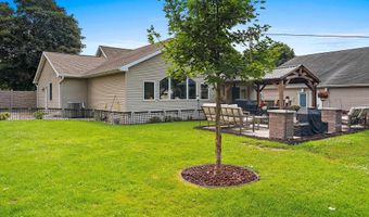 3325 IRENE St, Appleton, WI 54913