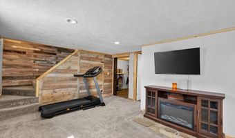 669 S University Ave, Blackfoot, ID 83221