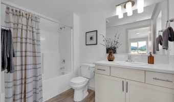 11318 Bluefield Dr, Caldwell, ID 83605