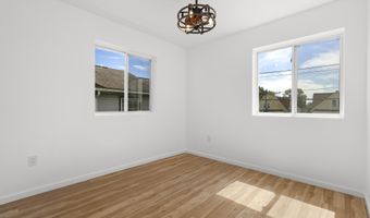 810 Brewster St, Bridgeport, CT 06605