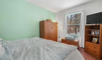 33 Buttercup Ln, Antrim, NH 03440