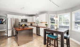 27 Galloping Brook Rd, Allentown, NJ 08501