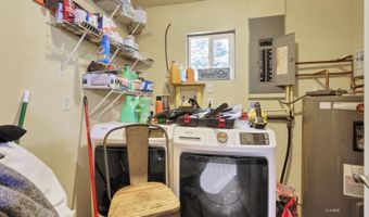 8175 Vore Ridge Rd, Athens, OH 45701
