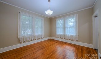 5 Camden Ave, Asheville, NC 28804