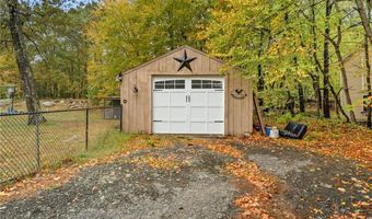 75 Staghead Dr, Burrillville, RI 02859