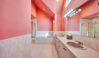 133 Wentworth Ave, Albertson, NY 11507