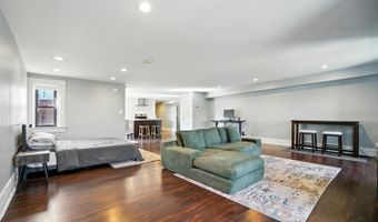 221 Ninth St, Cincinnati, OH 45202