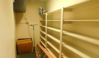 1817 CAREY Ave, Cheyenne, WY 82001