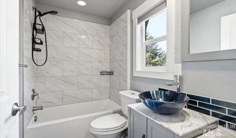 3029 N Maple Grove Rd, Boise, ID 83704