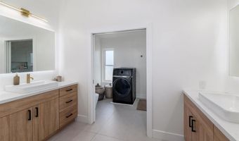 3028 Del Rey Ave, Carlsbad, CA 92009