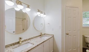 1713 Durwood St, Benton, AR 72019
