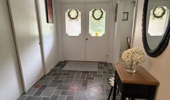 930 Mellowood Dr, Indianapolis, IN 46217