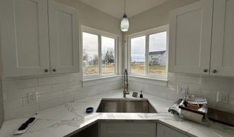 2029 Green Acres Dr, Adrian, MI 49221