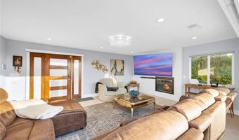 109 S Eucalyptus Dr, Anaheim, CA 92808