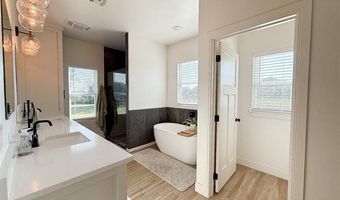 1429 Cedar Rdg, Ada, OK 74820