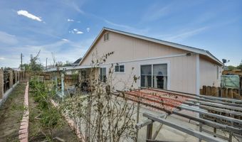 570 Sunrise Cir, Fernley, NV 89408