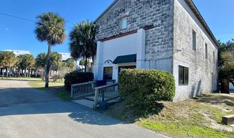 11 Old Mill Dr 1-B, Cedar Key, FL 32625