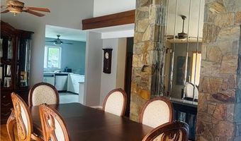 2 Wenscott Ln, North Providence, RI 02904