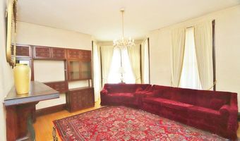 2 W Broadway, Bangor, ME 04401