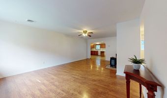 20 Hickory St, Danbury, CT 06810