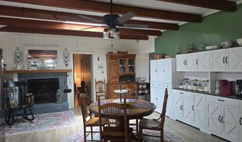 2101 Robinhood Rd, Albany, GA 31707