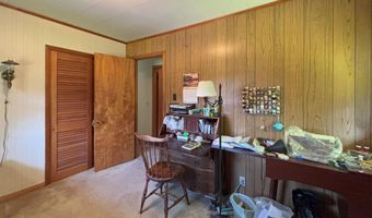 432 Kirby Rd, Burke, VT 05832