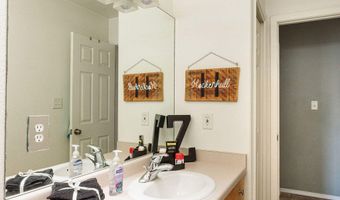 102 GARDEN Cir, Bloomfield, NM 87413