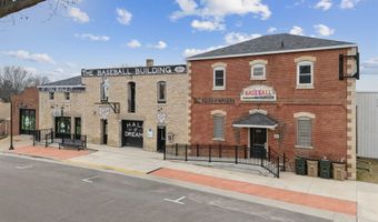 310 SE 2nd, Dyersville, IA 52040