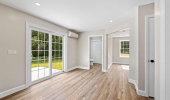 17 Coopers Trl, Arundel, ME 04046